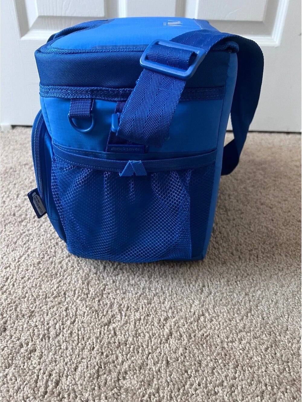 Titan Arctic Zone 9 Can zipper less Soft cooler 6 quart
